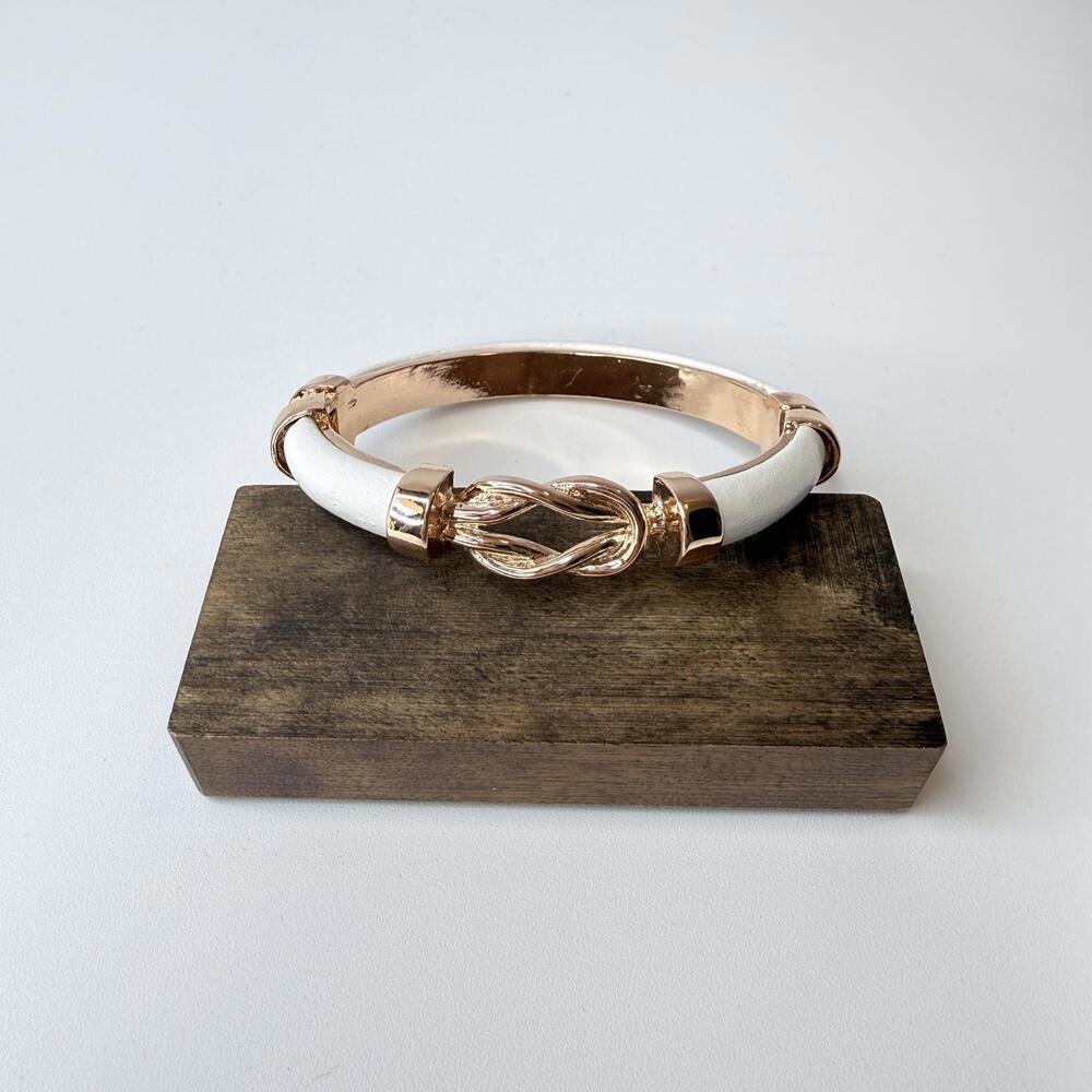 🚨3 for $15🚨 Rose Gold and White Hinged Bangle Bracelet